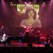 "Only Love Is Real", Canberra Royal Theater.  Photo by Elissa Kline
